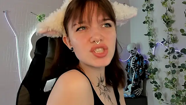 Elastikisss online show from 04-26-26, 07:16