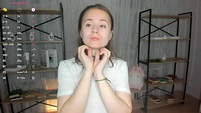 Crysta1Eva  online show from 06-13-26, 07:34