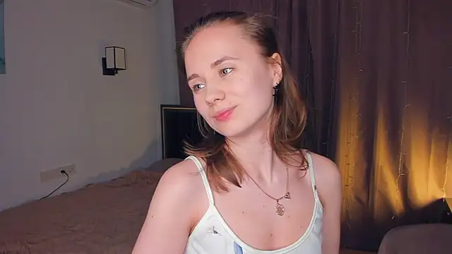 Crysta1Eva  online show from 04-02-26, 08:04