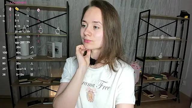 Snapshot of Crysta1Eva_ chatting on 06-06-26, 07:30 Crysta1Eva online show from 06-06-26, 07:30