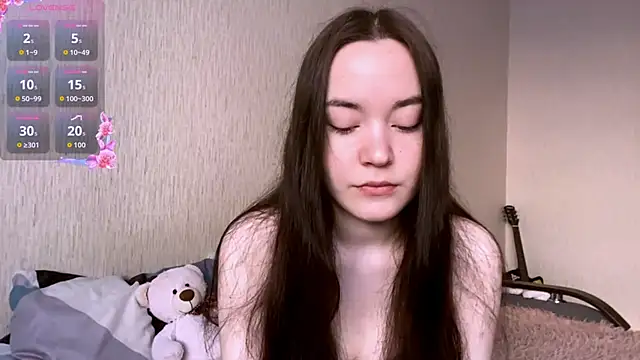 VividSienna online show from 03-26-26, 03:49