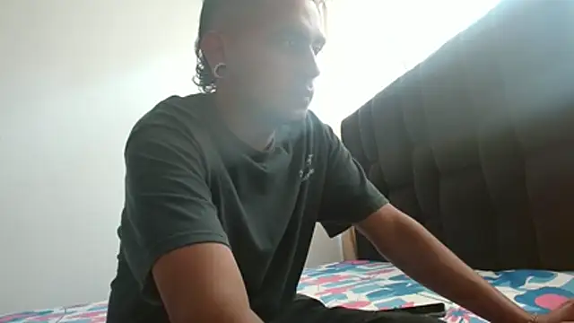 Carlandelli1 online show from 10-25-25, 02:39