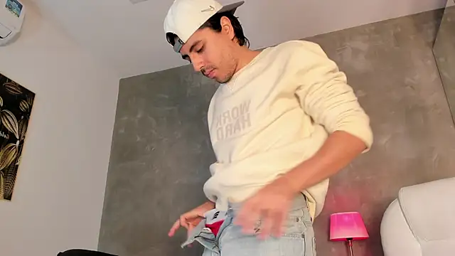 dylan cross  online show from 01-13-26, 11:25