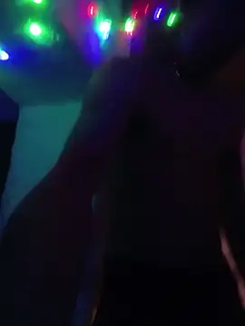 HungHangup online show from 10-10-25, 02:29