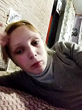 Ponka2011 online show from 12-18-25, 05:56