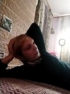 Ponka2011 online show from 10-29-25, 06:23