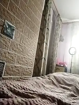 Ponka2011 online show from 10-28-25, 06:12