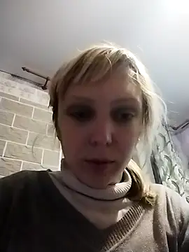 Ponka2011 online show from 11-17-25, 05:55