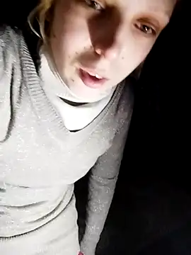 Snapshot of Ponka2011 chatting on 02-11-26, 06:08 Ponka2011 online show from 02-11-26, 06:08