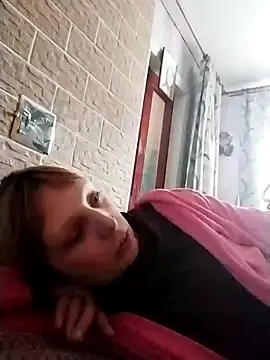 Snapshot of Ponka2011 chatting on 02-21-26, 06:15 Ponka2011 online show from 02-21-26, 06:15