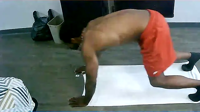 214KingLonggg online show from 03-15-26, 10:22