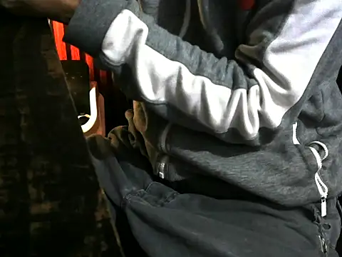 VikernesCam online show from 02-06-26, 12:17