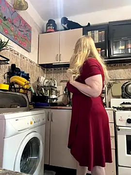Sweet-blonde online show from 10-09-25, 08:37