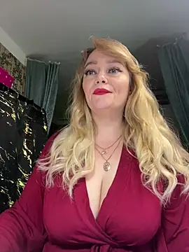 Sweet-blonde online show from 05-29-26, 09:43