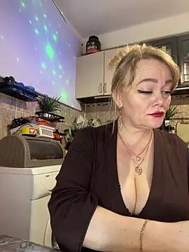 Sweet-blonde online show from 05-09-26, 10:57