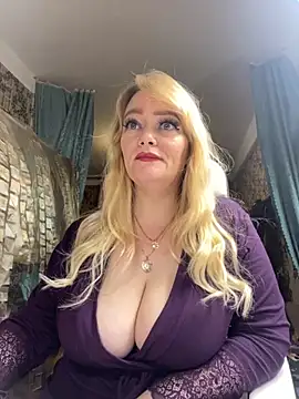 Sweet-blonde online show from 11-22-25, 08:18