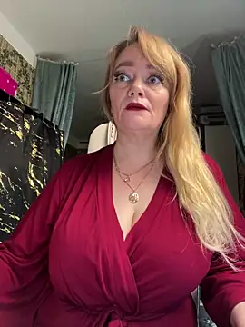 Sweet-blonde online show from 06-11-26, 12:32