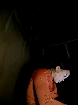 xuxulovezz online show from 11-03-25, 12:31