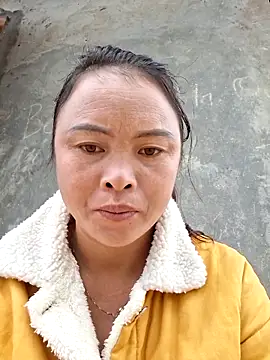 xuxulovezz online show from 11-07-25, 01:10