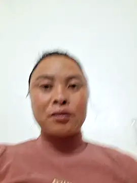 xuxulovezz online show from 11-19-25, 12:05