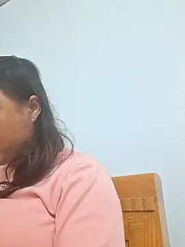 xuxulovezz online show from 01-12-26, 01:07