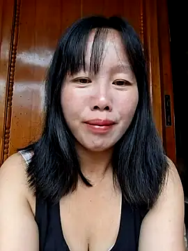 helenzz online show from 10-22-25, 01:05