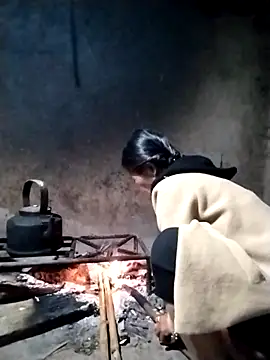 abigail-00 online show from 12-04-25, 09:36