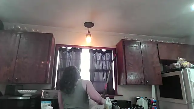 brunettebabexo3 online show from 04-15-26, 09:26