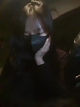 Helen-Tran online show from 02-06-26, 02:24