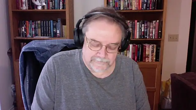 Vinyl22xh online show from 04-11-26, 12:07