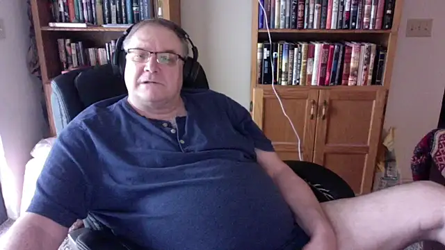 Vinyl22xh online show from 06-10-26, 08:10