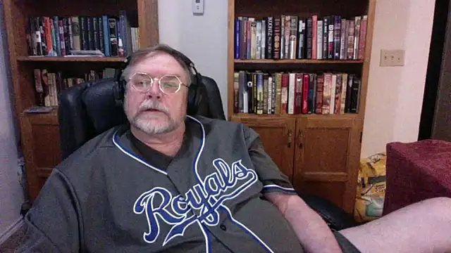 Vinyl22xh online show from 03-15-26, 05:03