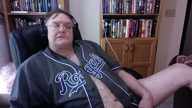 Vinyl22xh online show from 06-03-26, 06:56