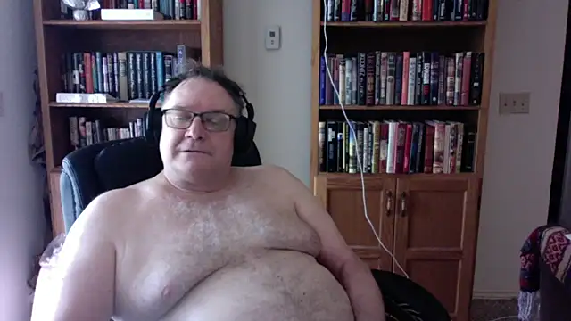 Snapshot of Vinyl22@xh chatting on 07-02-26, 06:25 Vinyl22xh online show from 07-02-26, 06:25