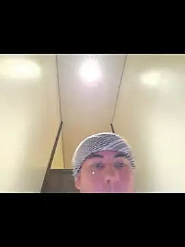 Snapshot of maximus888A chatting on 10-13-25, 03:24 maximus888A online show from 10-13-25, 03:24