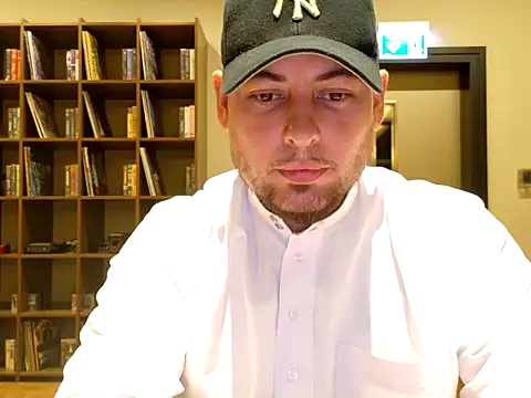 Snapshot of maximus888A chatting on 09-25-25, 03:07 maximus888A online show from 09-25-25, 03:07