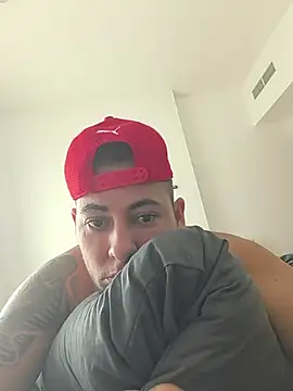 Snapshot of maximus888A chatting on 10-12-25, 12:28 maximus888A online show from 10-12-25, 12:28