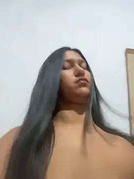 graziele00 online show from 10-07-25, 03:40