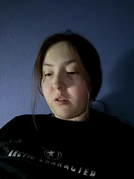 Snapshot of LOVELY_BETTY_Tq chatting on 09-23-25, 08:27 LOVELY BETTY Tq online show from 09-23-25, 08:27