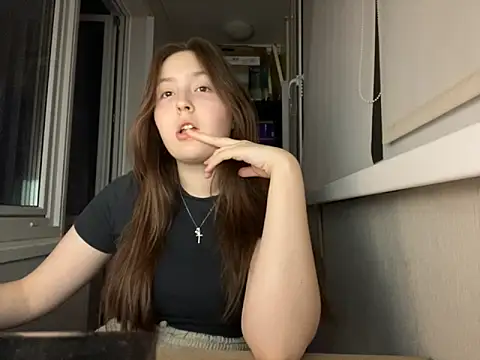Snapshot of LOVELY_BETTY_Tq chatting on 09-30-25, 10:16 LOVELY BETTY Tq online show from 09-30-25, 10:16