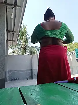 Snapshot of reya743 chatting on 02-09-26, 07:28 reya743 online show from 02-09-26, 07:28