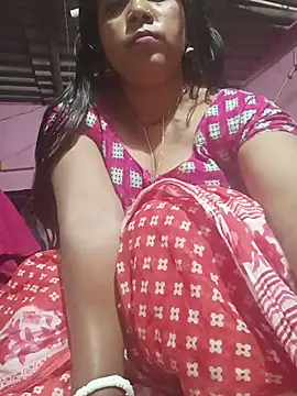 Snapshot of reya743 chatting on 02-05-26, 11:55 reya743 online show from 02-05-26, 11:55