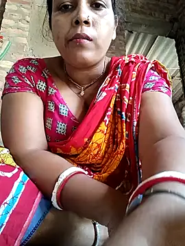 Snapshot of reya743 chatting on 11-13-25, 05:33 reya743 online show from 11-13-25, 05:33