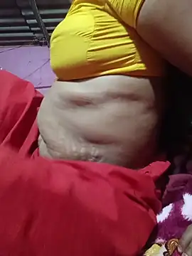 Snapshot of reya743 chatting on 12-03-25, 12:33 reya743 online show from 12-03-25, 12:33