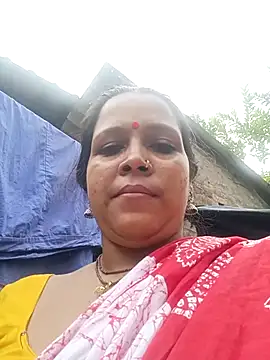 Snapshot of reya743 chatting on 11-06-25, 05:33 reya743 online show from 11-06-25, 05:33