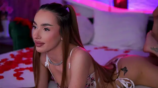 ClaraBenatti online show from 02-10-26, 07:57