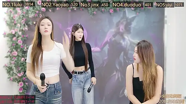 DogdogSM online show from 11-10-25, 03:33