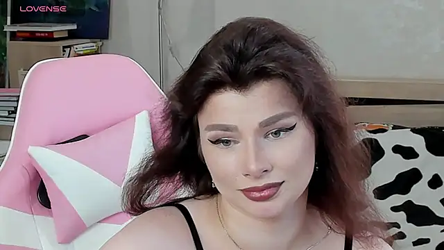Snapshot of bbJ_one chatting on 07-20-26, 10:39 bbJ one online show from 07-20-26, 10:39