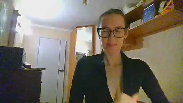 Norivann online show from 11-15-25, 01:37