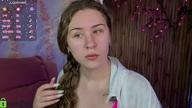 Elsie Cutties online show from 11-30-25, 09:21